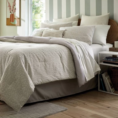 8pc Luxe Jacquard Snow Leopard Comforter Set Beige - Threshold™ 10 8pc Luxe Jacquard Snow Leopard Comforter Set Beige - Threshold™ - Image 8